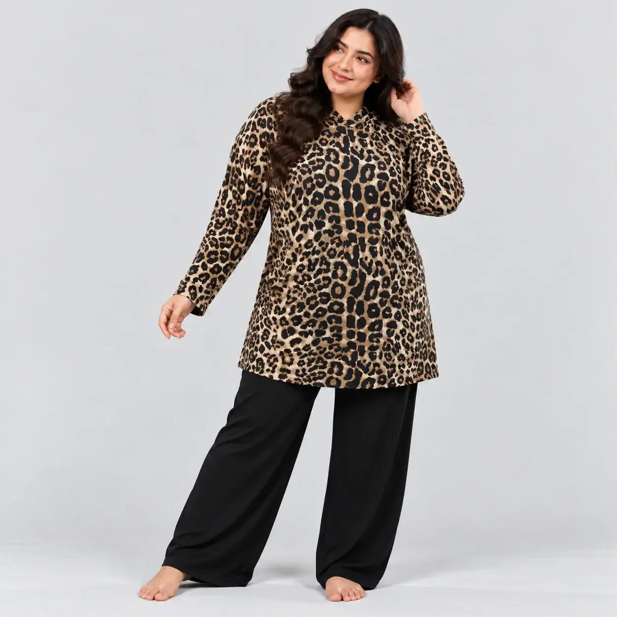 BLACK TIGER PRINT HOODED