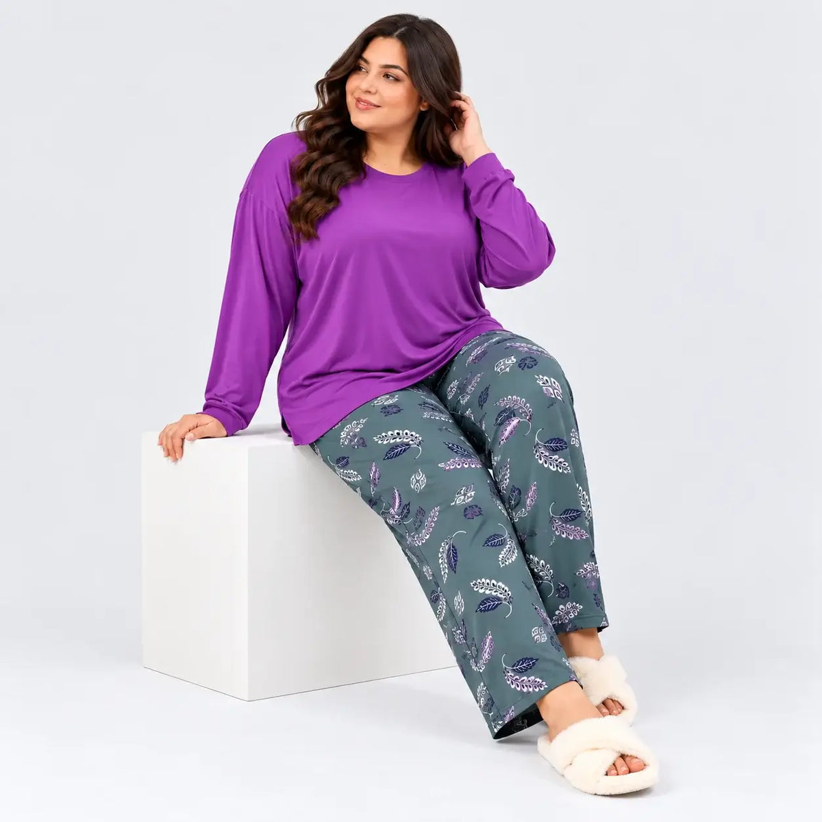 Basic Tracksuit with Branch Print
